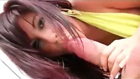 Carmella – une fille typique de Nottingham !!