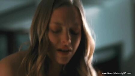 Scènes de nudité d'Amanda Seyfried - Chloé - HD