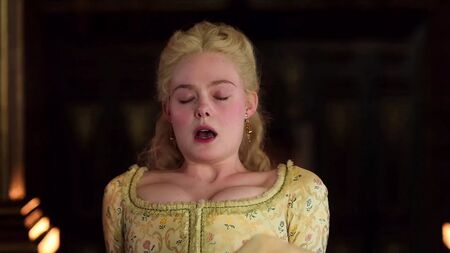 Elle Fanning : les meilleures scènes de sexe (sans musique)