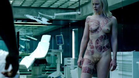 La scène de nudité d'Ingrid Bolso Berdal dans Westworld – ScandalPlanetCom