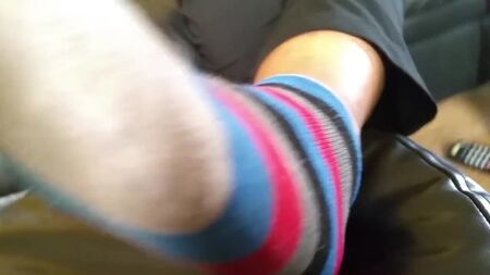 Les pieds moites de Lita après son jogging