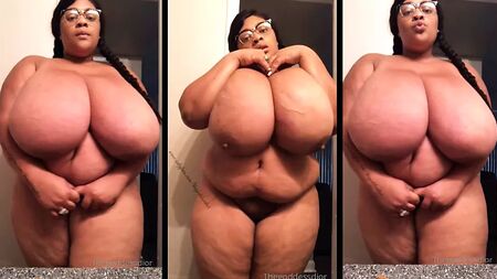 Le paradis des seins, des seins en chocolat épiques