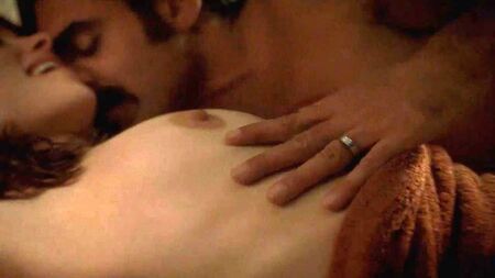 Les seins nus d'Olivia Wilde dans « Vinyl » sur ScandalPlanetCom