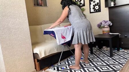 Les MILF ont le meilleur cul pour la sodomie. Amateurs matures