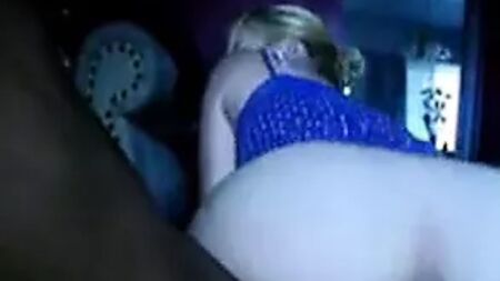 Elle n'arrive pas à gérer la bite