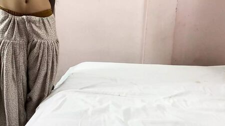 La première fois d'une jeune fille de la campagne