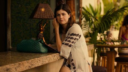 Alexandra Anna Daddario - « The White Lotus » saison 1, épisode 3
