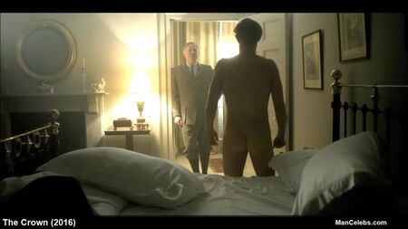 Scènes de cinéma où Matt Smith, la star masculine, apparaît nu et sexy