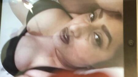 La salope pakistanaise aux gros seins de Manchester - hommage de hrga