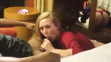 Une femme mariée sexy et amateur dans une relation interraciale de cocufiage