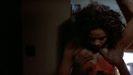 Scène de sexe entre Sanna Lathan et Wesley Snipes