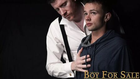 Un minet poussé à ses limites par un papa BDSM et son gode