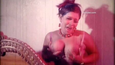 Chanson « Bangla Nude » – Arbaz et Pinky