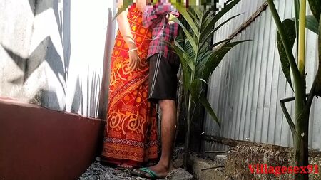 Sonali : Sexe en plein air et intense (Vidéo officielle de Villagesex91)