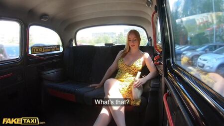 Fake Taxi – Kiara Lord fait une pipe au lieu de donner de l'argent