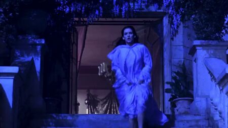 Sadie Frost, Winona Ryder - « Dracula de Bram Stoker » 02