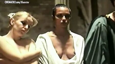 Caligula 2 : L'histoire inédite - Laura Gemser et ses partenaires