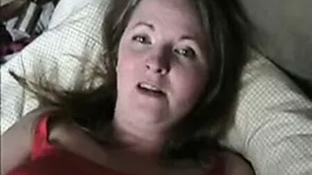 Éjaculation interne avec une femme forte et voluptueuse