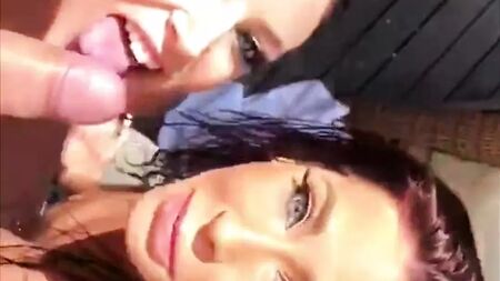 Angela White et Madison Ivy sucent une bite en coulisses