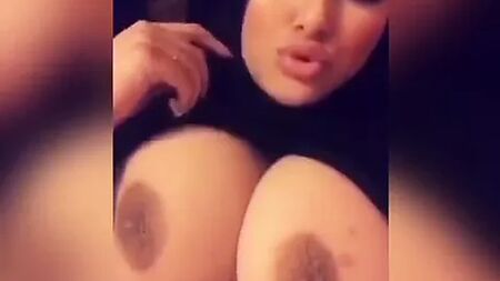 Hijab nude sur Snapchat
