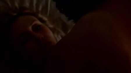 Vera Farmiga nue dans Never Forever (2007)