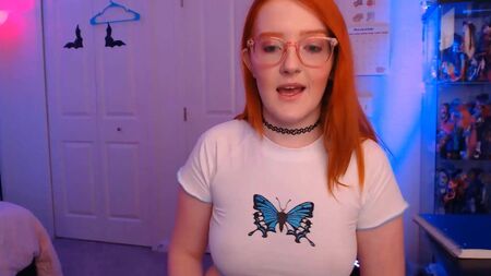 Cherry Fae, une lycéenne américaine de 19 ans, adore se comporter comme une petite coquine