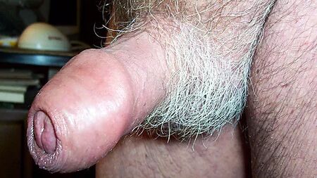 OmaFotzE : diaporama de photos de femmes mûres et de milfs nues
