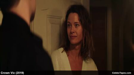 Vidéo de l'actrice célèbre Scottie Thompson : nue de face et scène de sexe torride