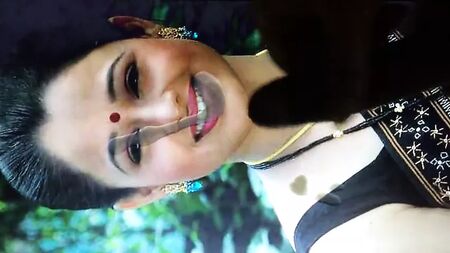 Du sperme chaud sur Sonalika Joshi, alias Madhabi Bhabi