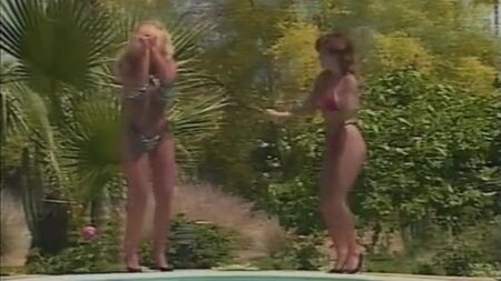 Bikinis extravagants (incomplet) -- Années 1980
