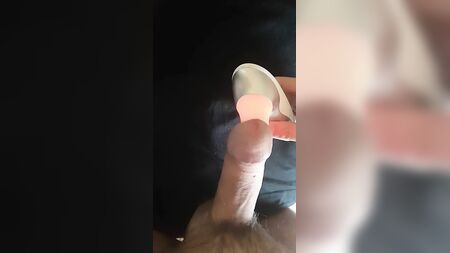 Gémissements masculins et orgasme intense