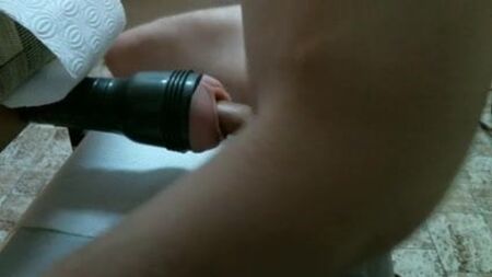 Premier essai de mon nouveau support pour Fleshlight fait maison