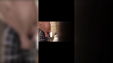 Certaines regardent des grosses bites