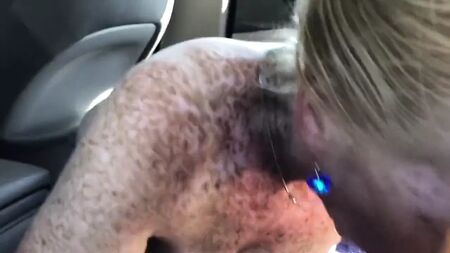 Soin du visage pour les peaux tachetées
