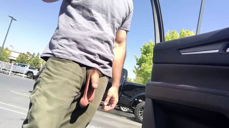 Éjaculation sur les couilles de Daddy Haging 1-4
