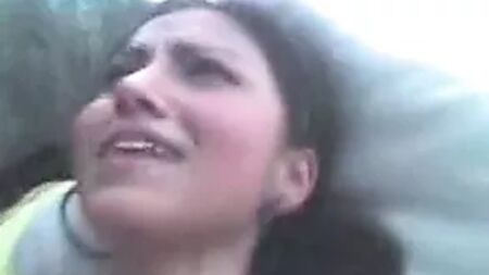 Une femme indienne sexy du Pendjab se fait baiser sauvagement par son mari