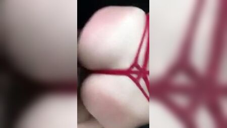 Une Albanaise se fait baiser sauvagement