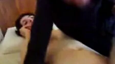 Vidéo sexy d'une jeune fille lesbienne iranienne - Sexe maison MA
