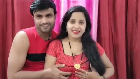 « Chachi ki chut ka bhosada ban gaya » en version audio en hindi