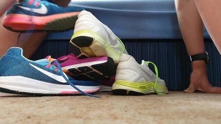 Baskets Nike pour fille, très bien assorties