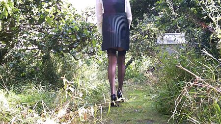 L'uniforme de l'école St Trinians à la ferme