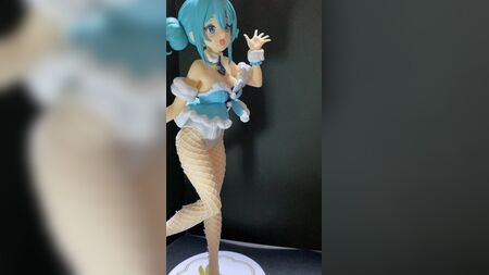Illustration : Hatsune Miku White Bunny 01