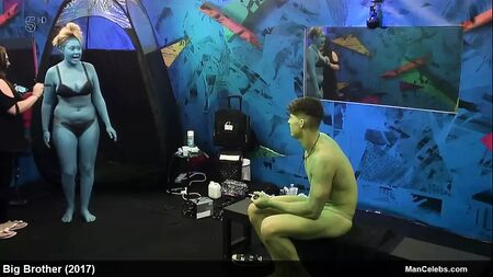 Sam Chaloner : nu de face et en sous-vêtements dans « Big Brother » 2017