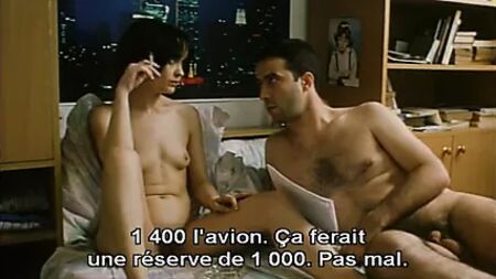 Dorina Chiriac - Scène de nudité explicite
