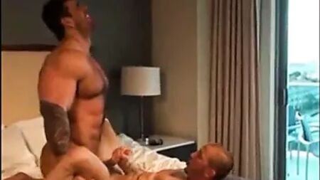 Zeb Atlas baise Brenn Wyson