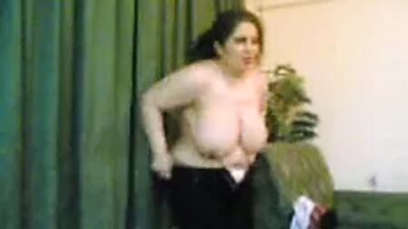 Karima, une femme arabesque aux formes généreuses