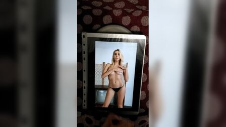 Éjacule sur Bri Teresi