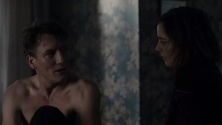 Dark S01E01 - Scène de sexe