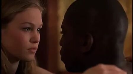 Une scène avec Julia Stiles datant de 2001