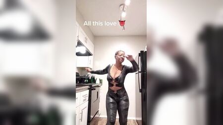 Body Ebony GILF